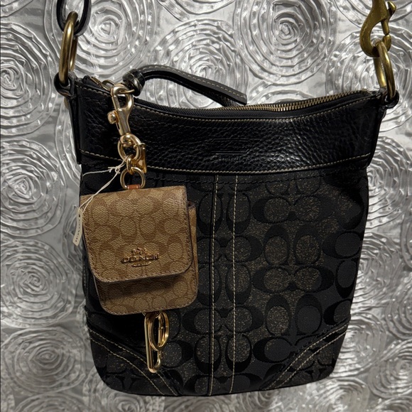 Coach Multi Attachments Case Bag Charm Leather With Gold-Tone Hardware (AirPods) - Picture 9 of 13